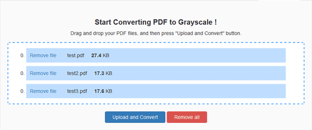 「Drop files here or click to upload」という部分にファイルをドロップする