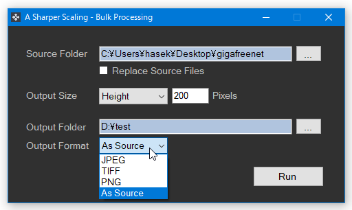 「Output Format」欄にあるプルダウンメニューをクリックし、画像の出力フォーマットを選択する